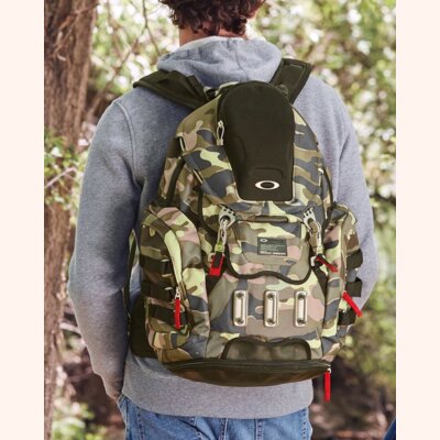 34L Kitchen Sink Backpack Thumbnail